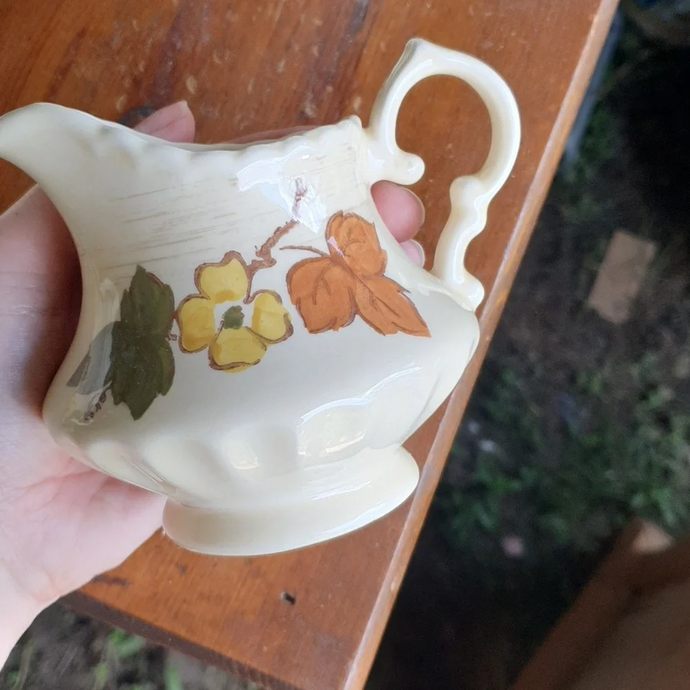 True Vintage 1950s teapot creamer sugar bowl set 1930s 1940s